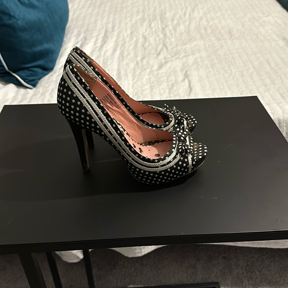 Polka dot heels